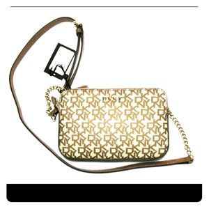 DKNY Veronica DZ Crossbody Purse NEW